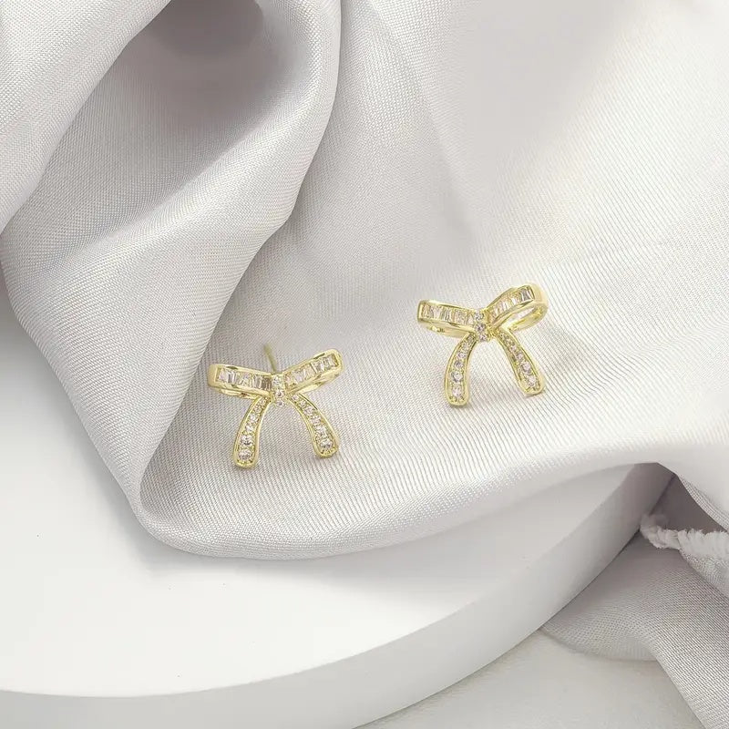 Goldene Schleifen-Ohrstecker